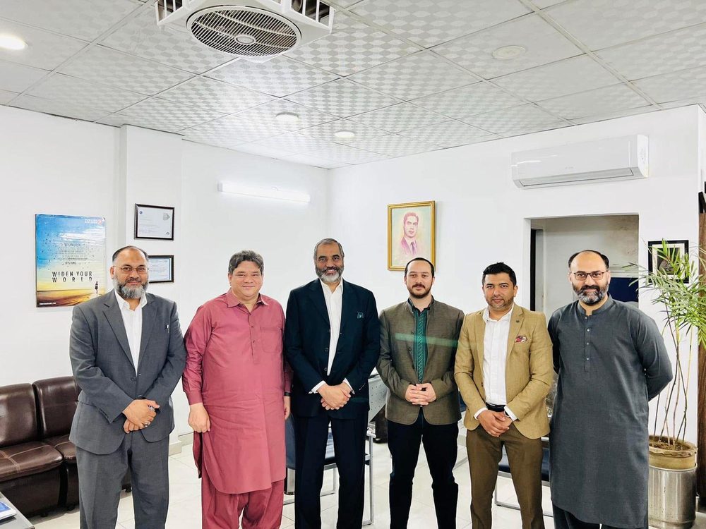 Lonesons Enterprises leadership hosting an airline delegation